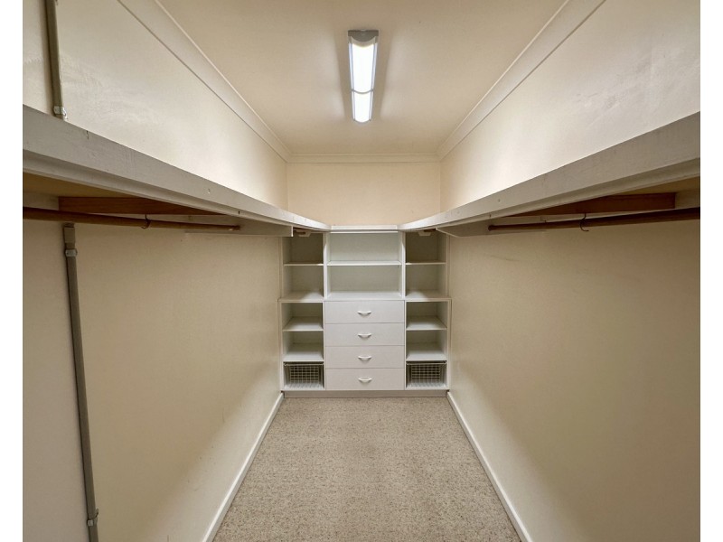 19 Klaehn Crescent, Yalyalup WA 6280