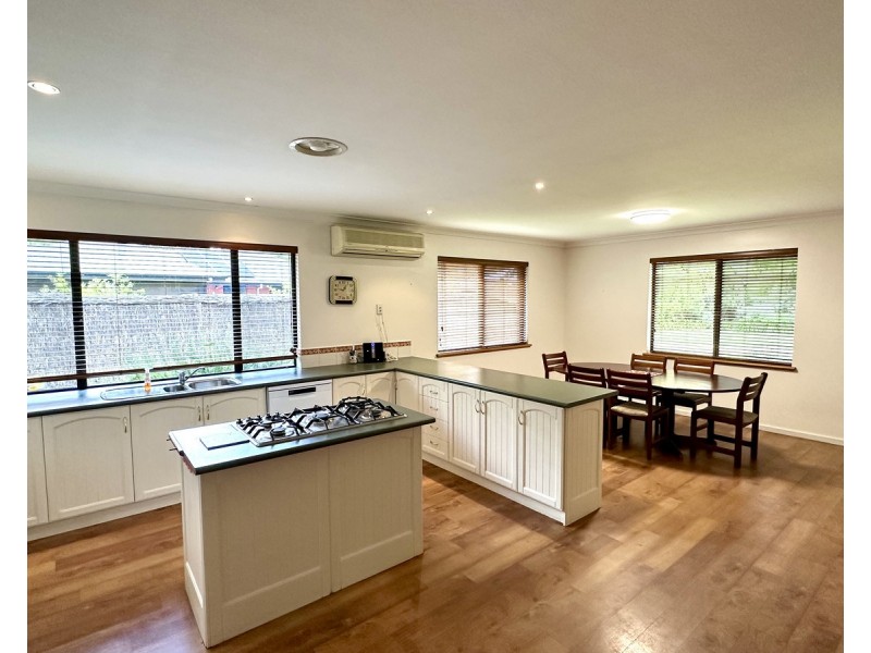 19 Klaehn Crescent, Yalyalup WA 6280