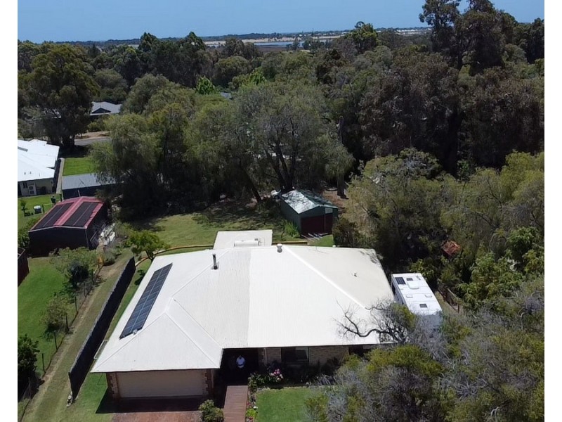 19 Klaehn Crescent, Yalyalup WA 6280