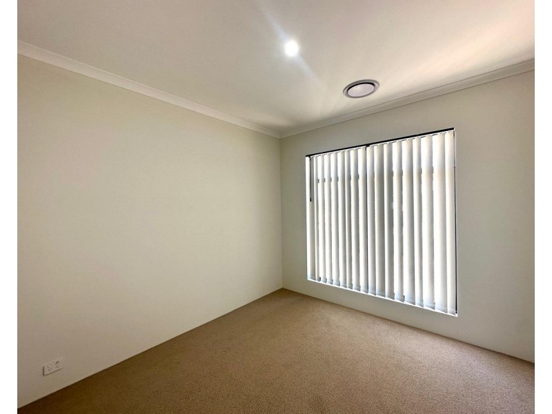 5 Genoa Road, Geographe WA 6280