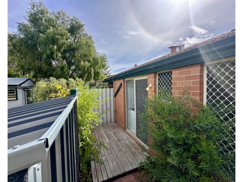 284 Marine Terrace, Geographe WA 6280