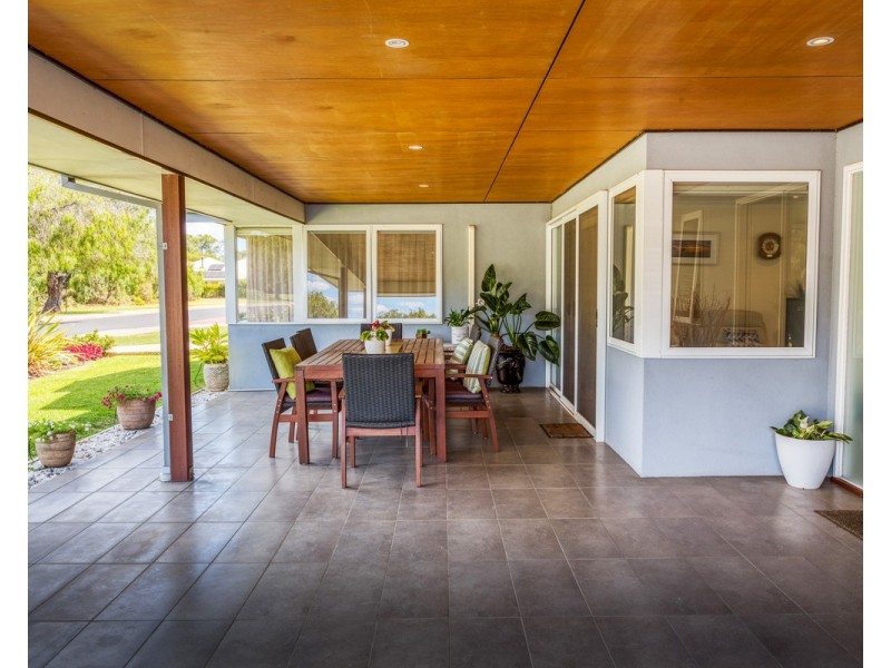 81 Broadwater Boulevard, Broadwater WA 6280