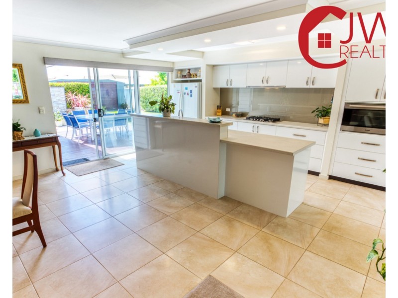 81 Broadwater Boulevard, Broadwater WA 6280