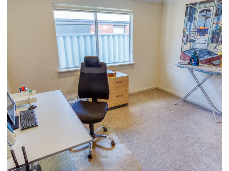 81 Broadwater Boulevard, Broadwater WA 6280