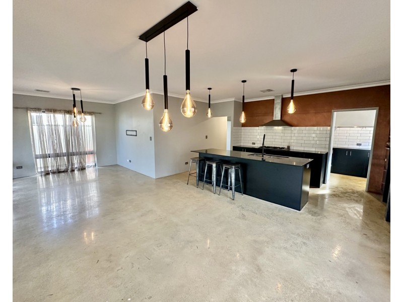 14 Oban Lane, Yalyalup WA 6280