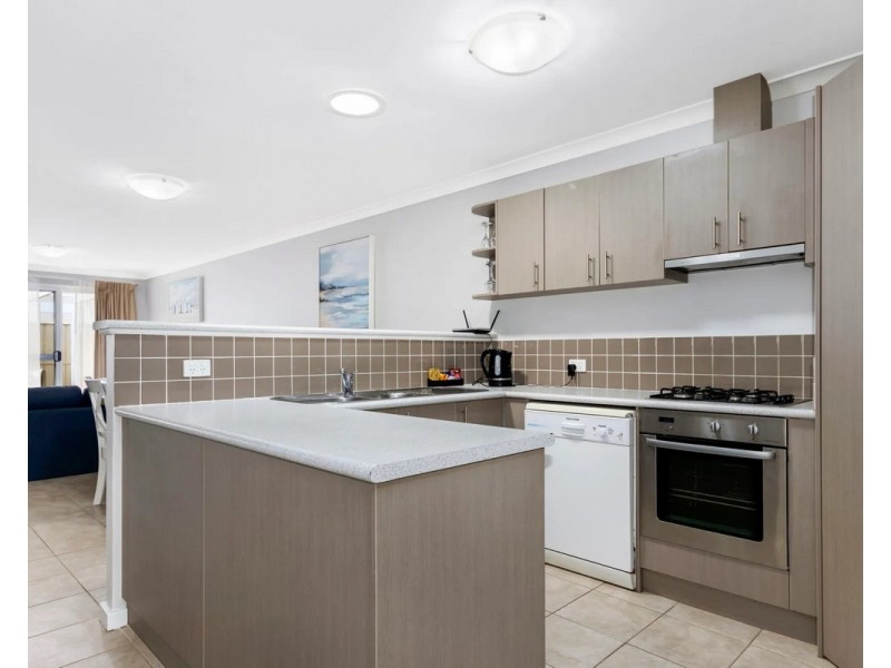 28/12 Little Colins Street, Broadwater WA 6280