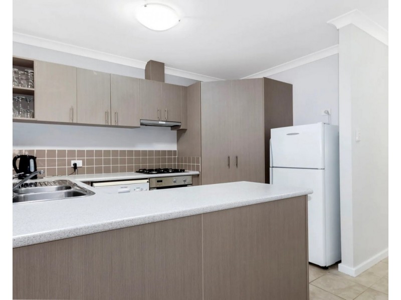 28/12 Little Colins Street, Broadwater WA 6280