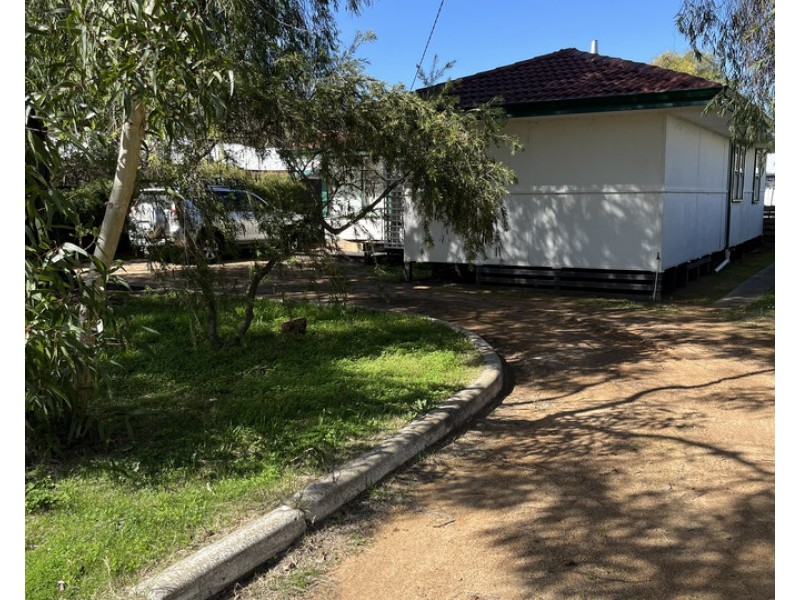 92 Hester Street, Geographe WA 6280