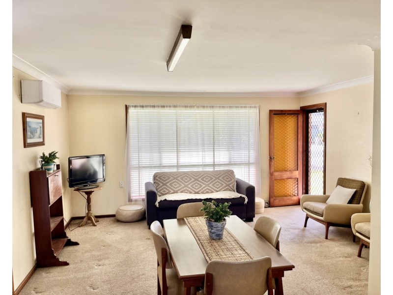 12 Marshall Street, Quindalup WA 6281