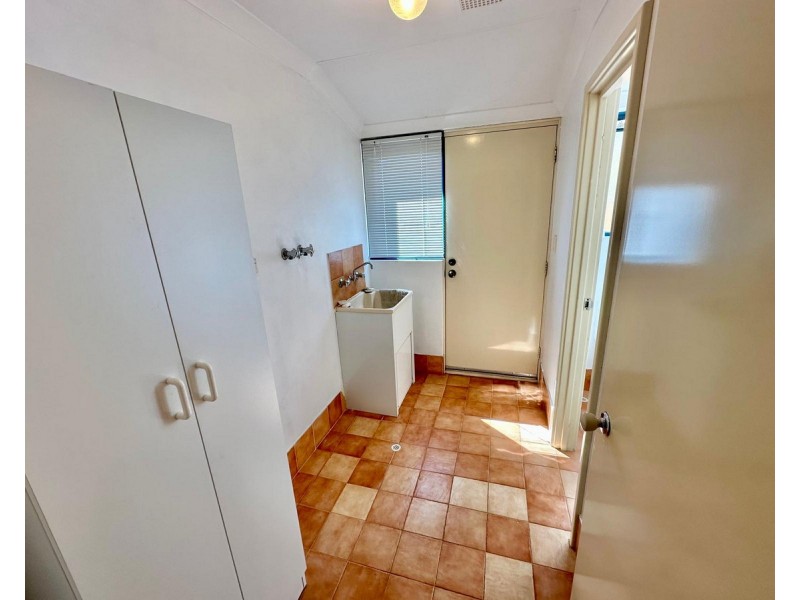 5 Silver Gull Court, Geographe WA 6280