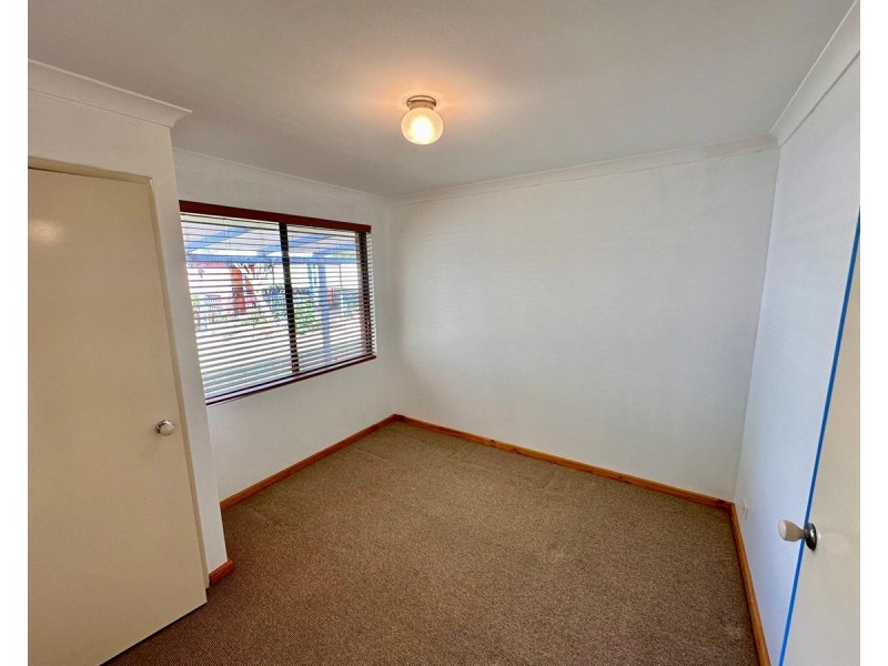 5 Silver Gull Court, Geographe WA 6280