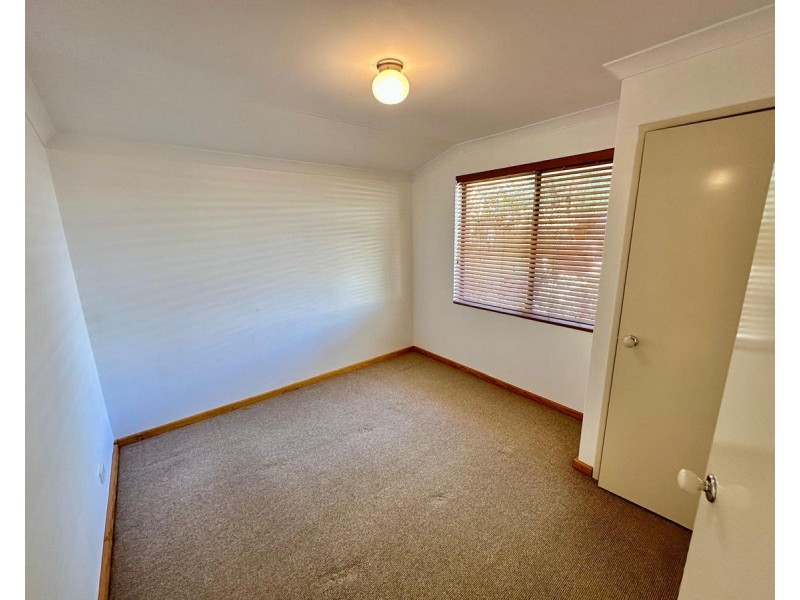5 Silver Gull Court, Geographe WA 6280