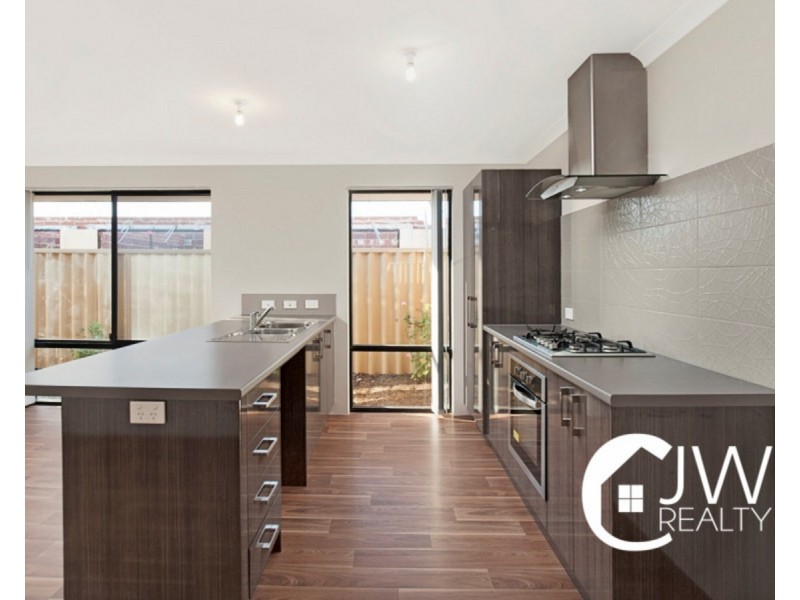 10 Castellar Pass, Yalyalup WA 6280