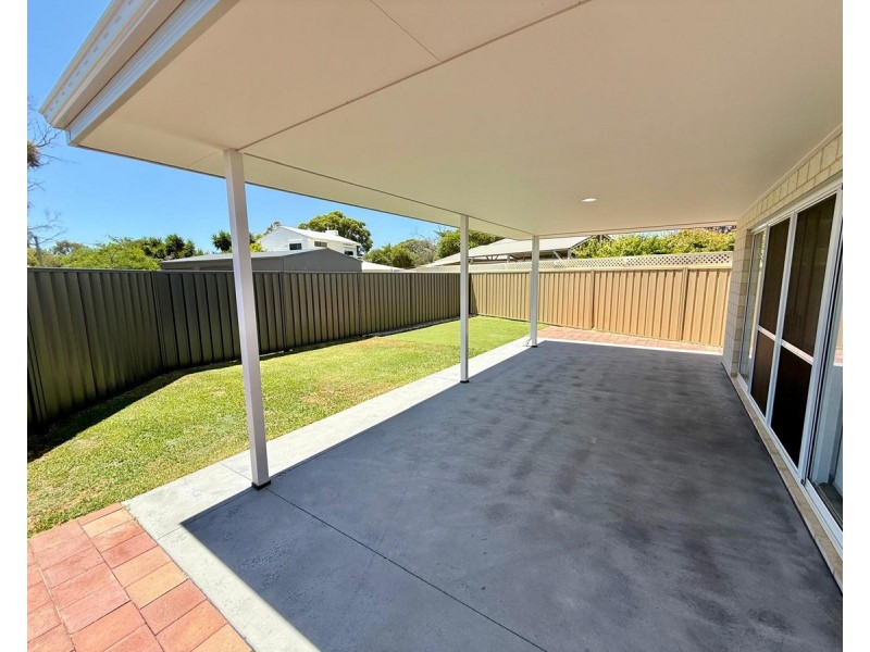 4 Henry Willmott Drive, Geographe WA 6280
