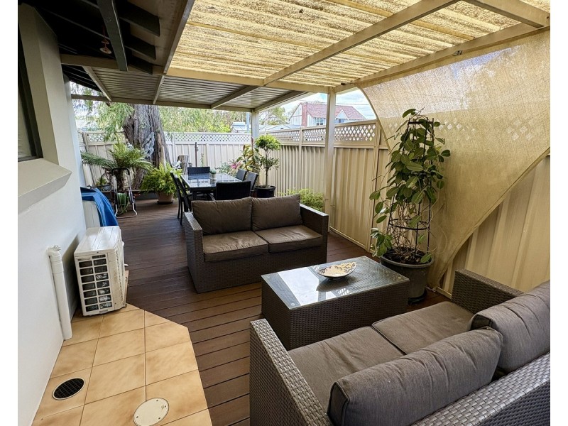 7 Phyllis Street, Broadwater WA 6280