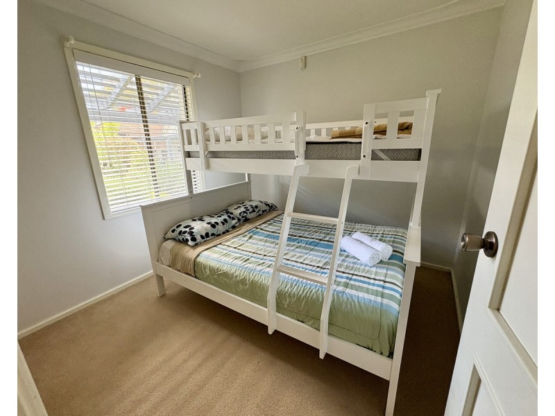 7 Phyllis Street, Broadwater WA 6280