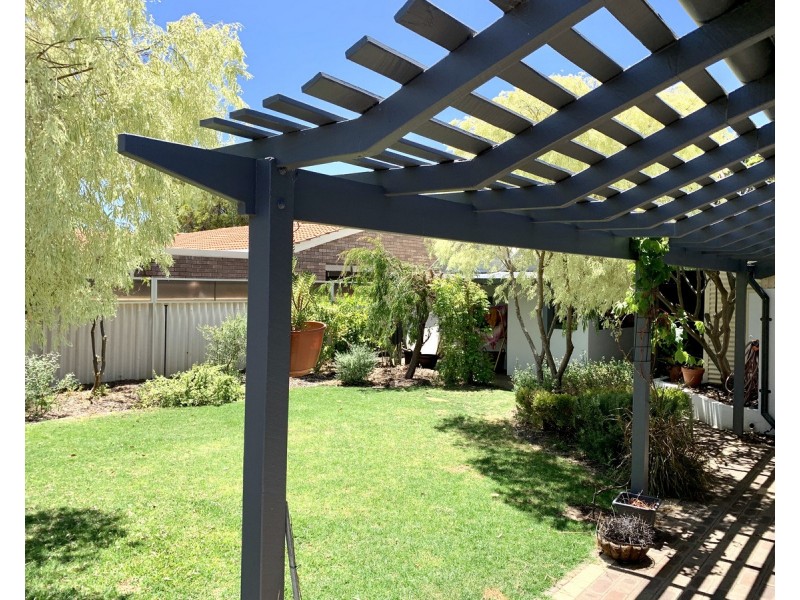 7 Phyllis Street, Broadwater WA 6280