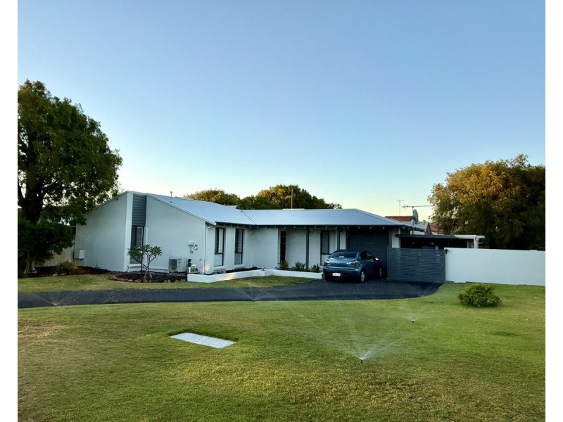 7 Phyllis Street, Broadwater WA 6280