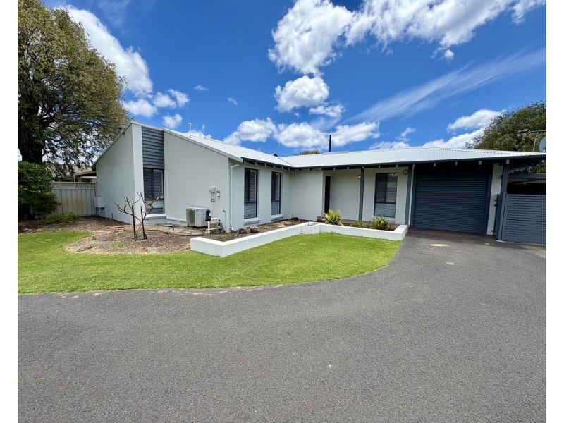 7 Phyllis Street, Broadwater WA 6280
