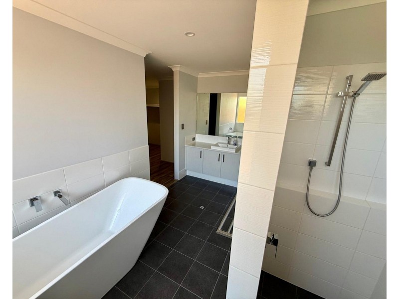 Proposed Lot 1, 4 Henry Willmott Drive, Geographe WA 6280