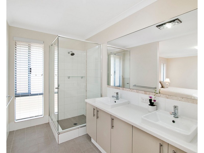 20 Anna Capel View, Geographe WA 6280