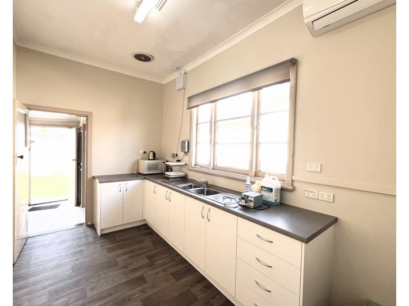 96 Bussell Highway, West Busselton WA 6280