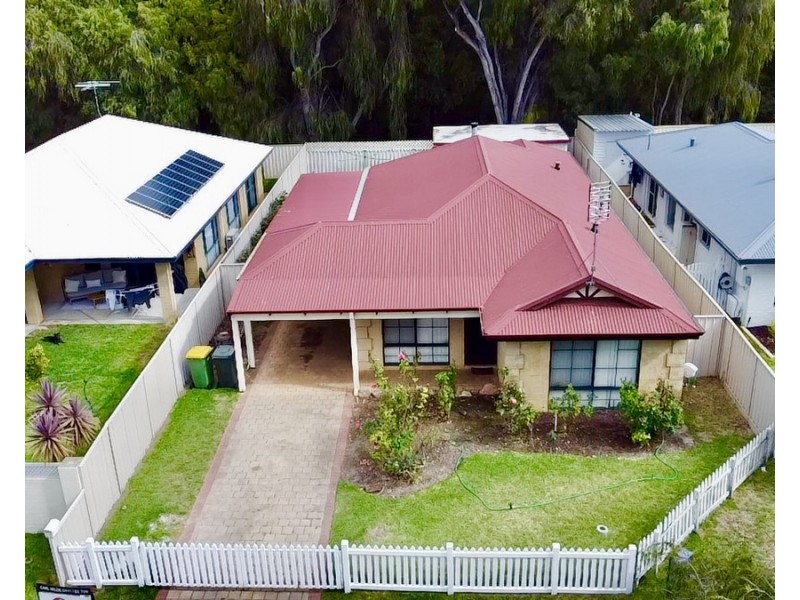 39 Silver Gull Court, Geographe WA 6280