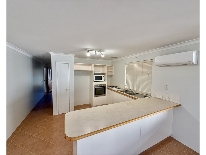 39 Silver Gull Court, Geographe WA 6280