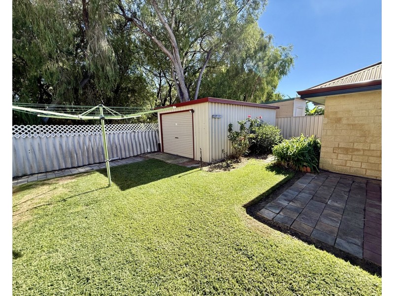 39 Silver Gull Court, Geographe WA 6280