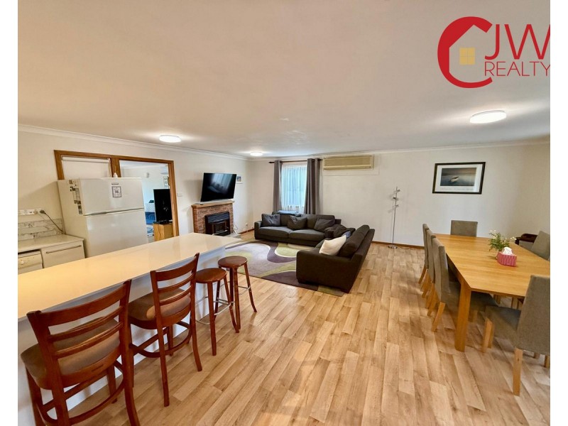 7 Roberts Road, Abbey WA 6280