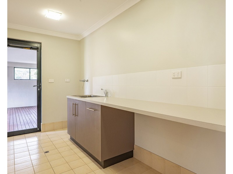 6 Pickmore Circus, West Busselton WA 6280