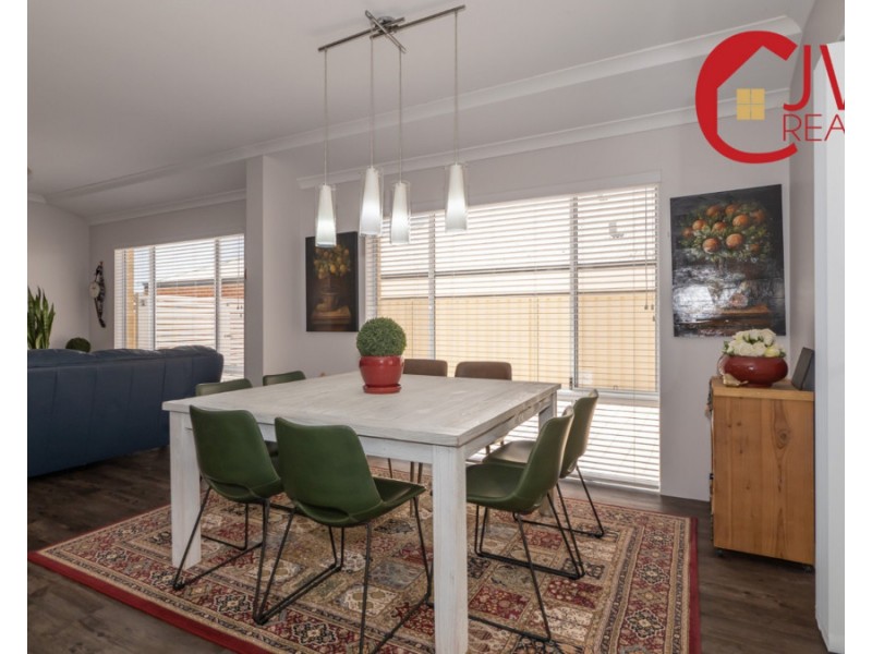12 Bourke Way, Broadwater WA 6280