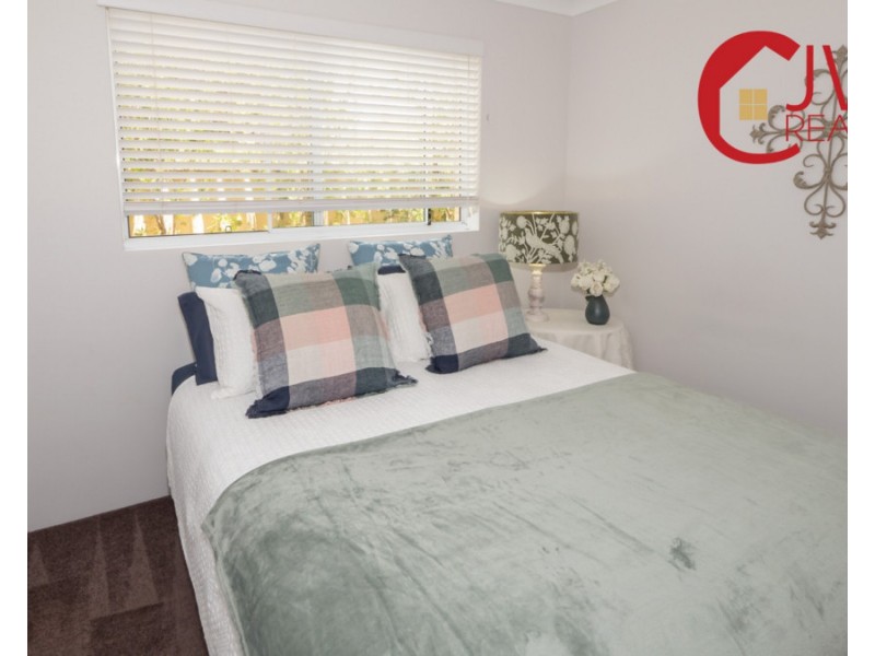 12 Bourke Way, Broadwater WA 6280