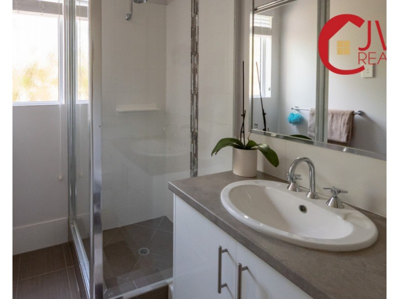 12 Bourke Way, Broadwater WA 6280