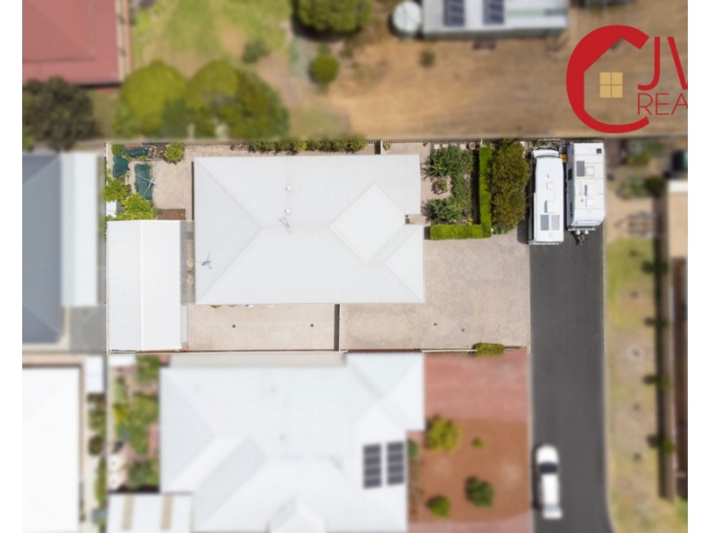 12 Bourke Way, Broadwater WA 6280