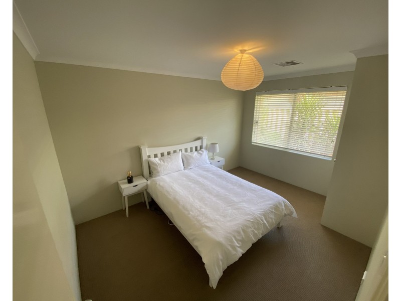 17 Edwinstone Close, Dalyellup WA 6230