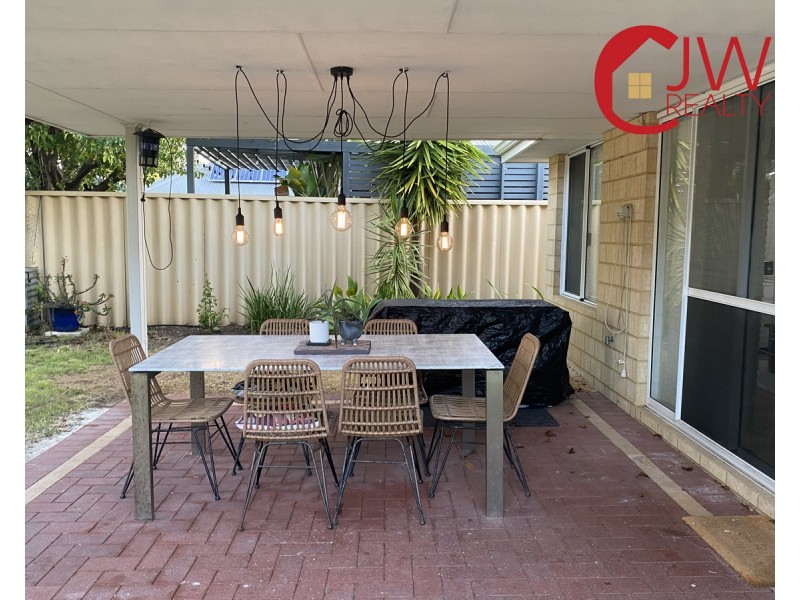 17 Edwinstone Close, Dalyellup WA 6230