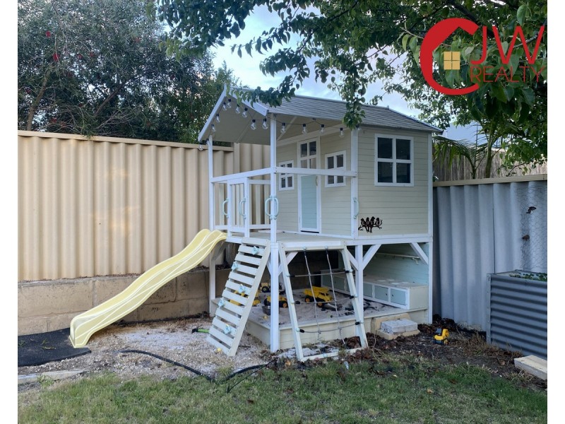 17 Edwinstone Close, Dalyellup WA 6230
