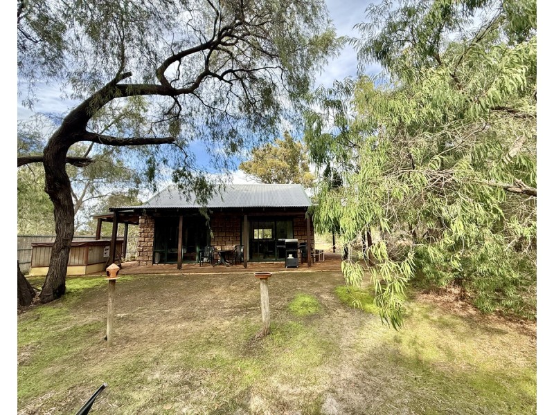 118 Roy  Road, Metricup WA 6280