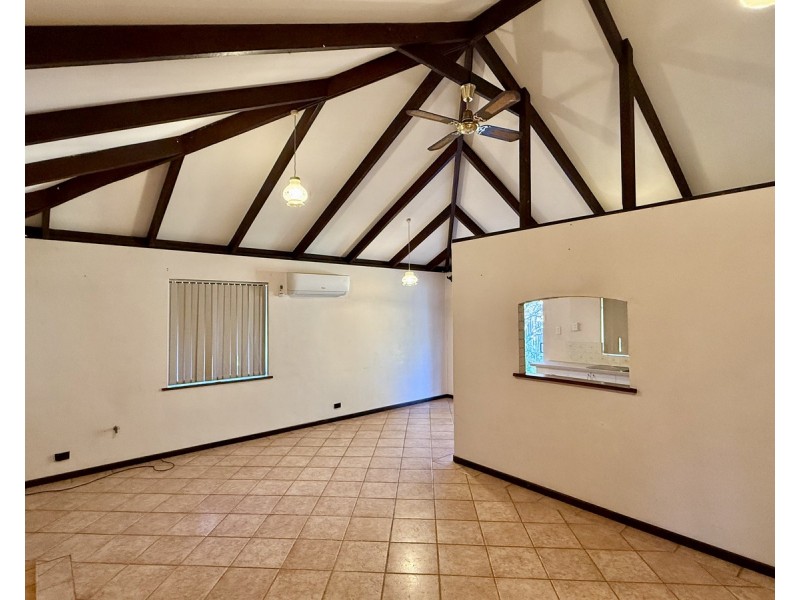 6 Macbeth Way, Geographe WA 6280