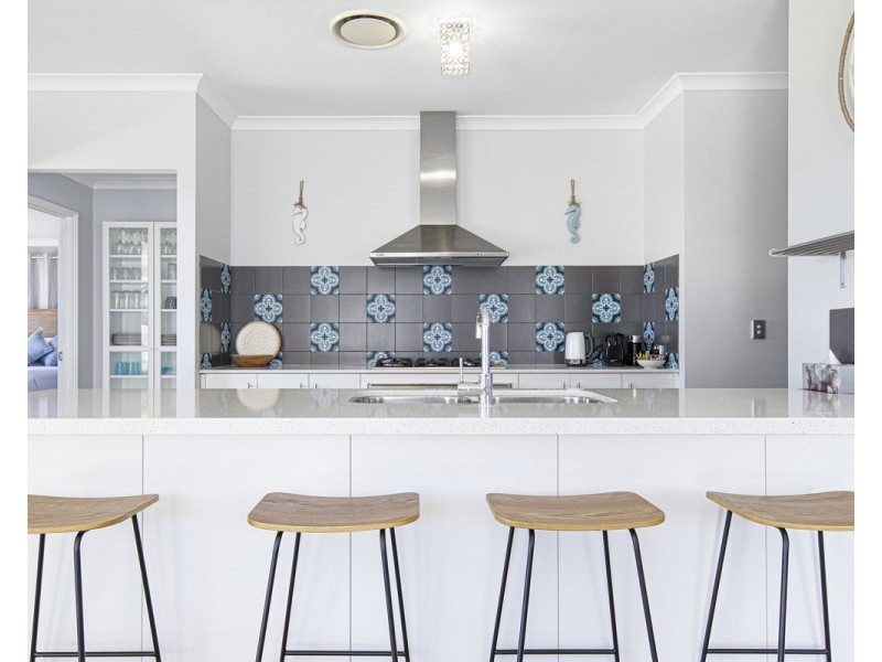 8 Killarney Road, Dunsborough WA 6281