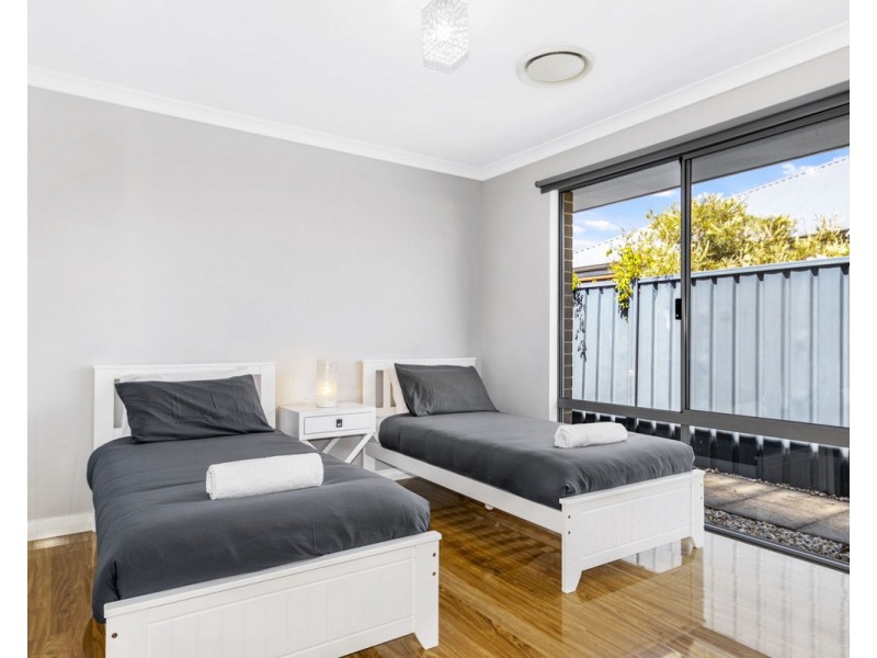 8 Killarney Road, Dunsborough WA 6281