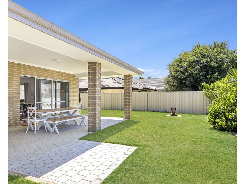 8 Killarney Road, Dunsborough WA 6281