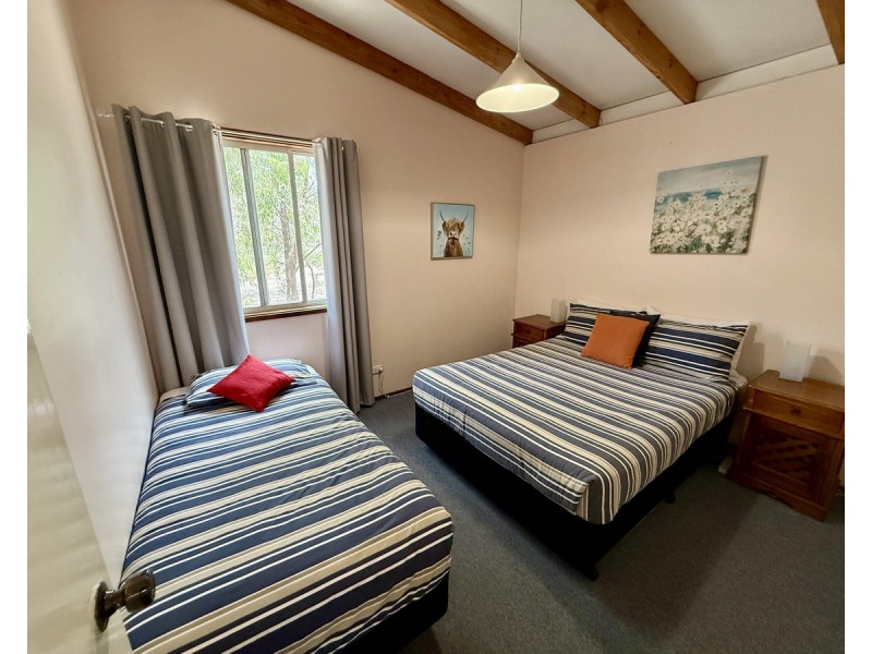 288 YELVERTON NORTH Road, Yelverton WA 6280