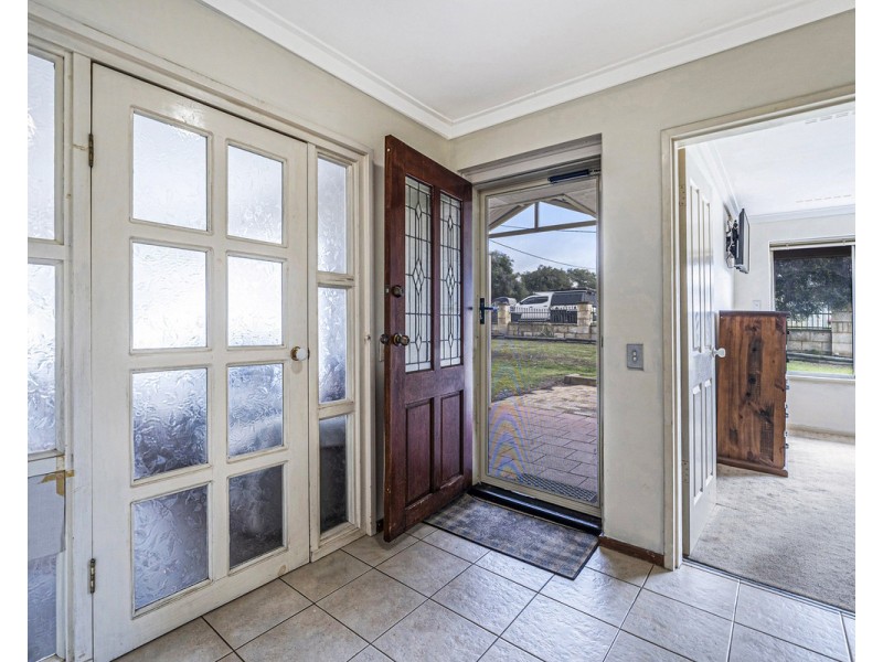 2 Butt Place, Orelia WA 6167
