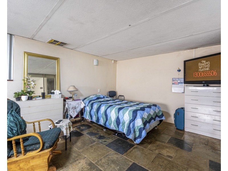 2 Butt Place, Orelia WA 6167