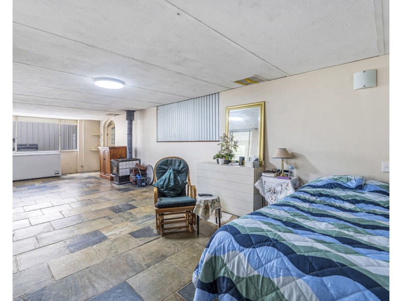2 Butt Place, Orelia WA 6167