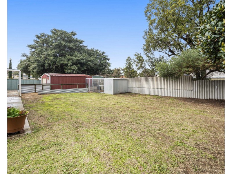 2 Butt Place, Orelia WA 6167