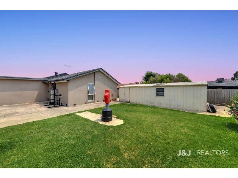 58 Mossgiel Park Drive,, Endeavour Hills VIC 3802