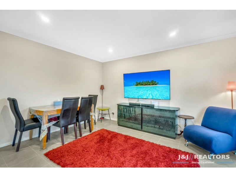 40 Jackwood Drive, Clyde North VIC 3978